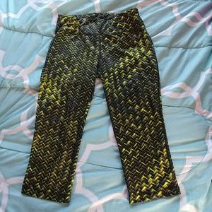 Danskin Now DRI-MORE Capri Yoga Pants